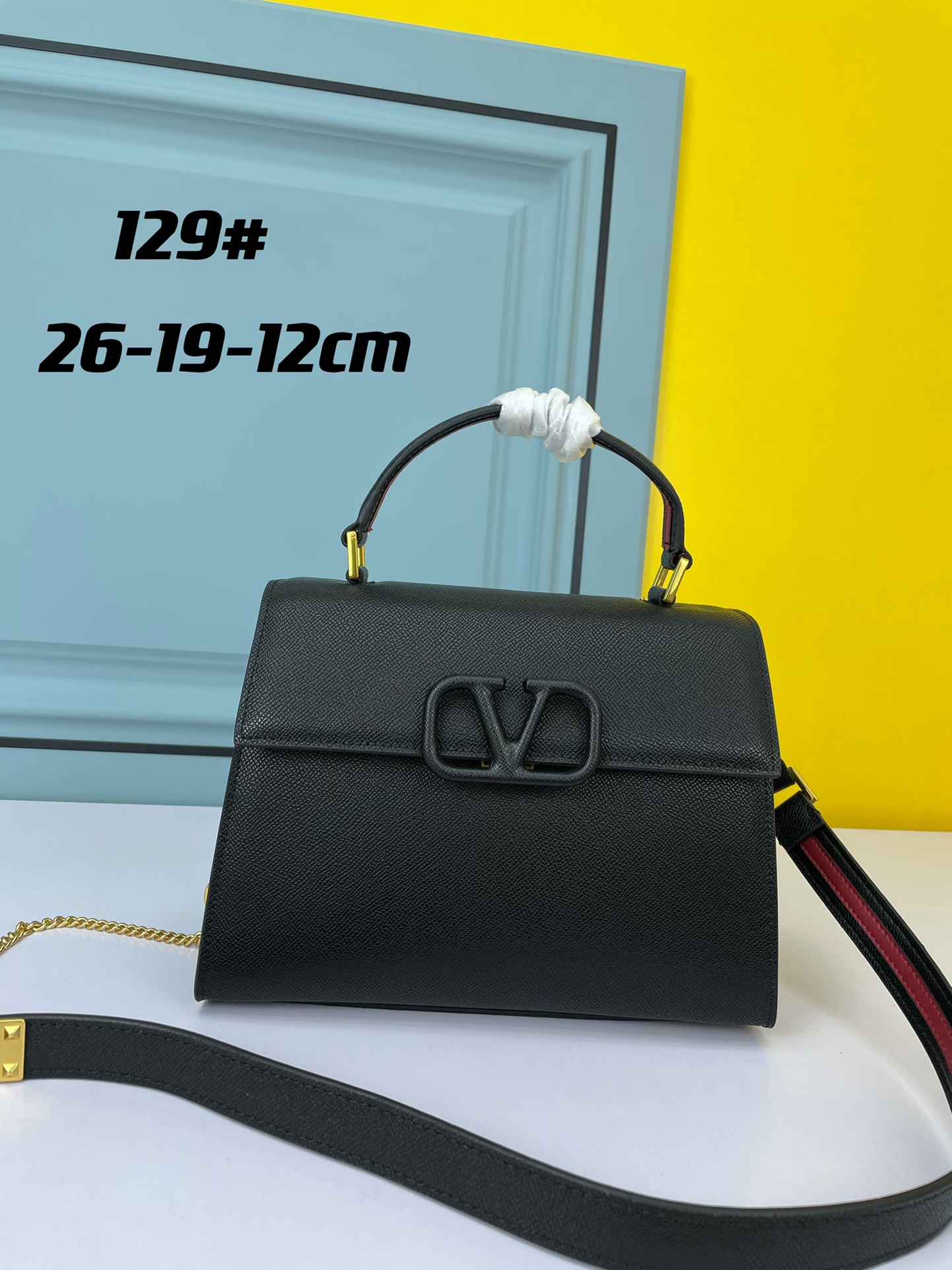 V design women handbag