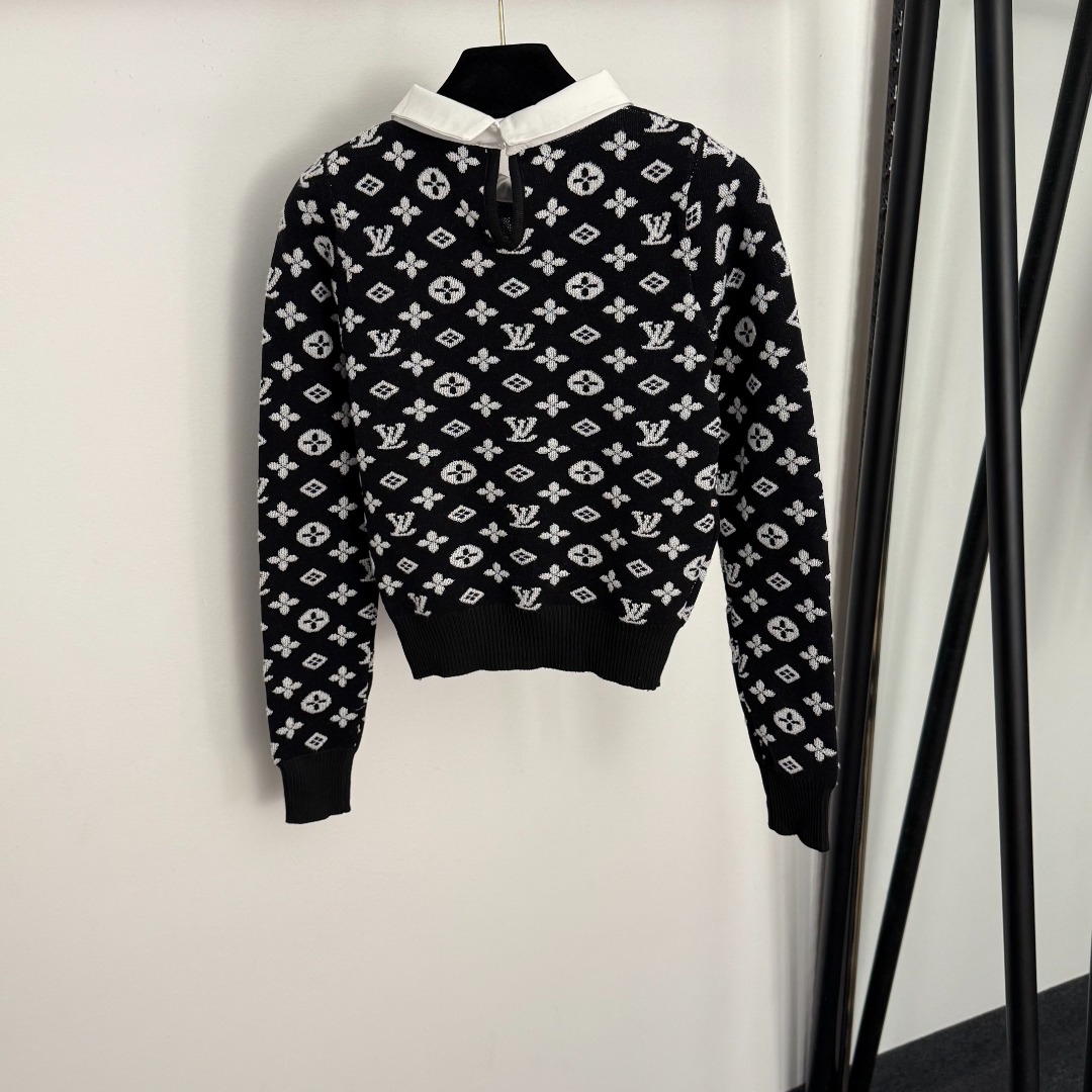 L Letter brooch lapel long sleeved knitted shirt top