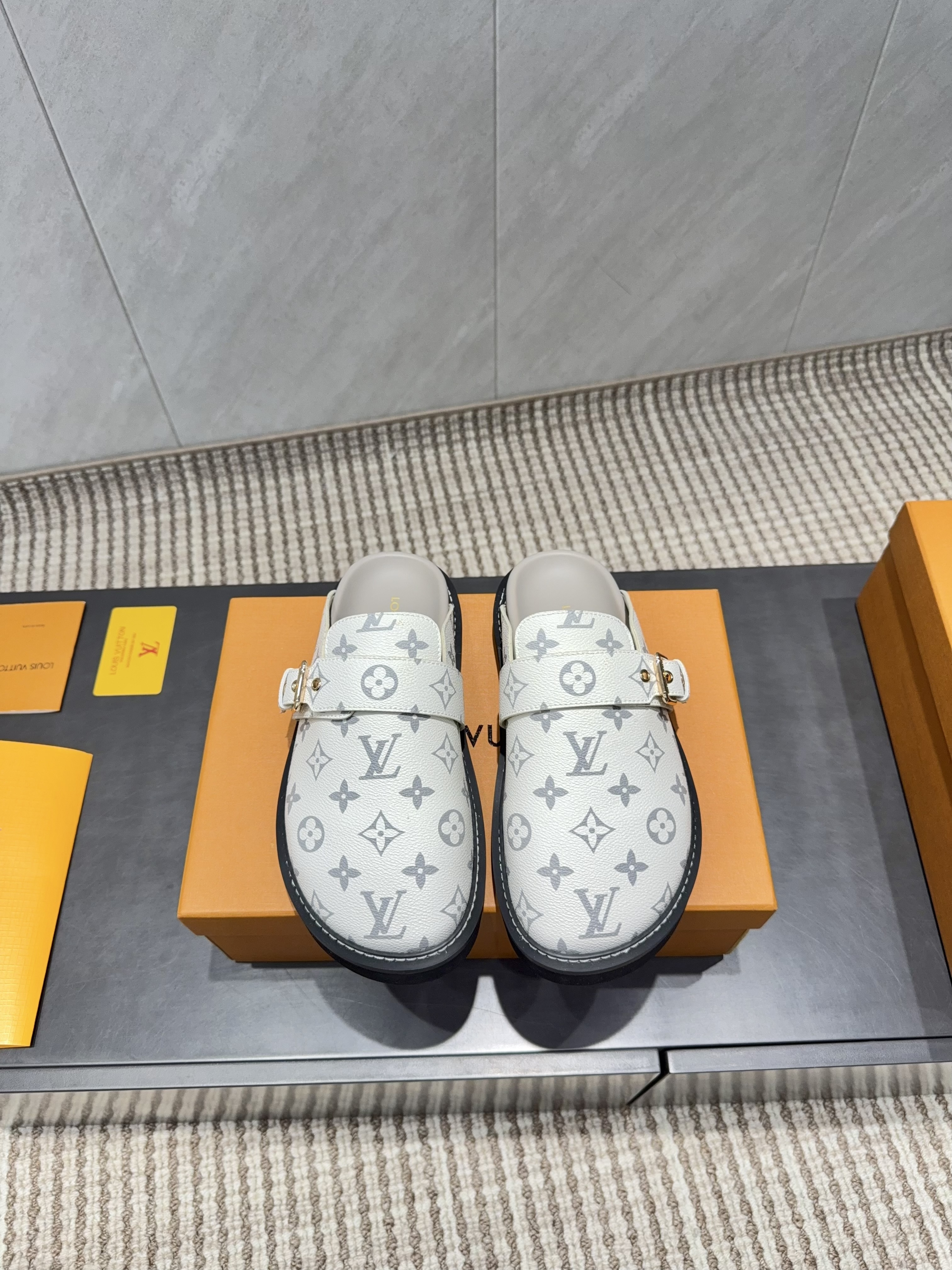 L design 2025 autumn couple's new semi trailer series