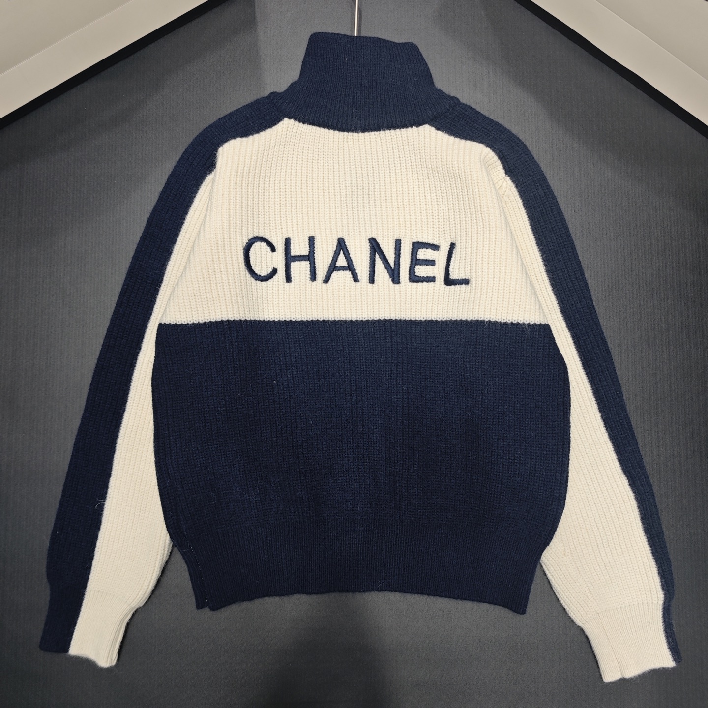 C fashion high-end women's stand up collar zipper long sleeved cardigan jacket