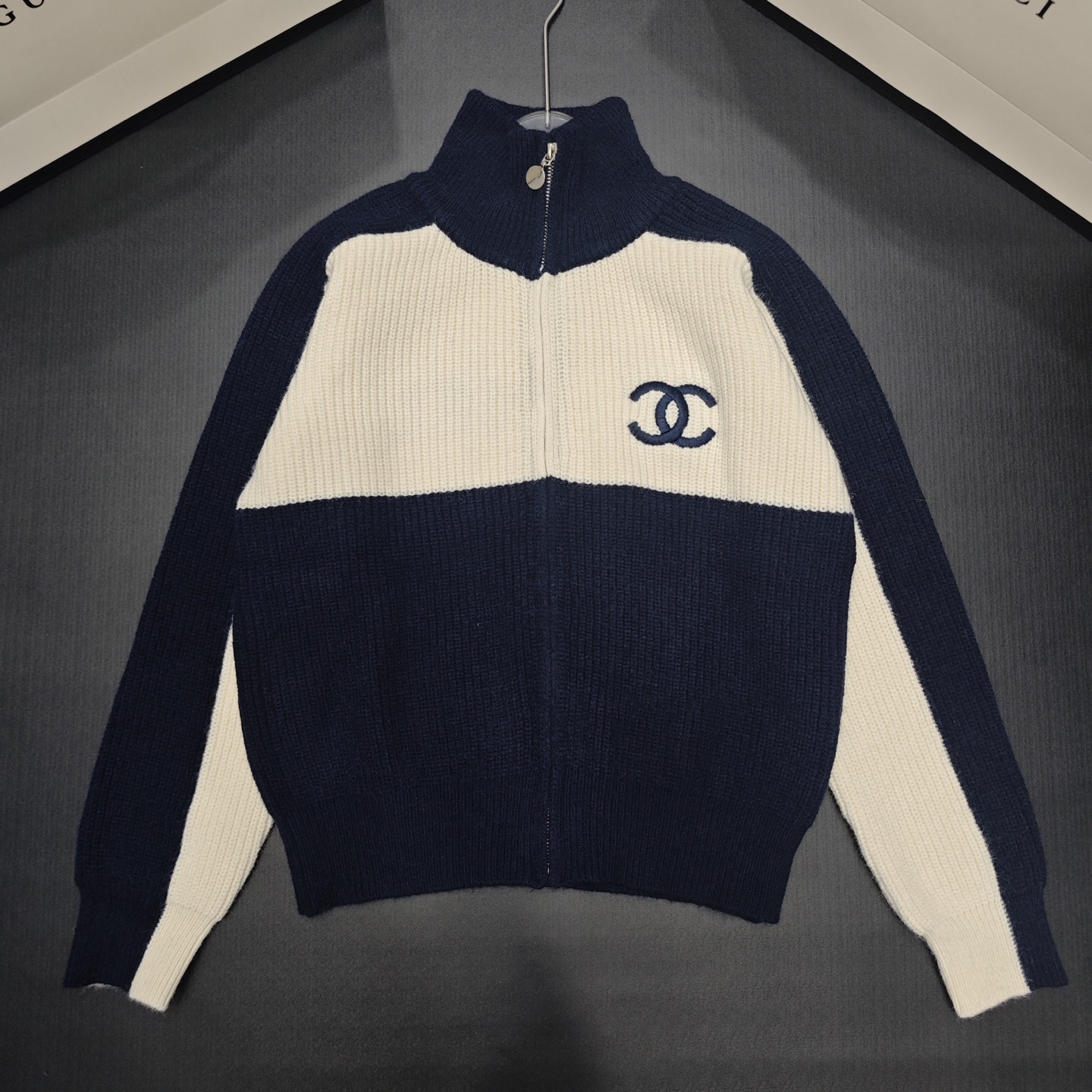 C fashion high-end women's stand up collar zipper long sleeved cardigan jacket