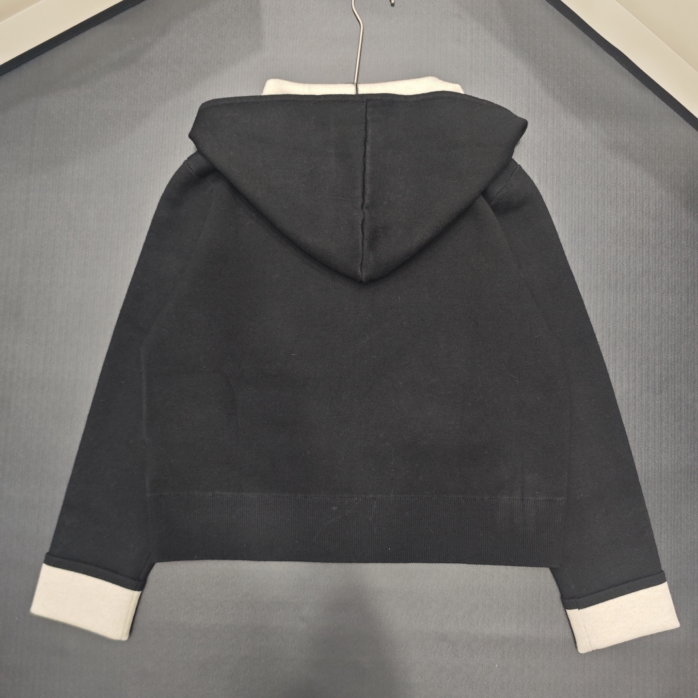 L Fashionable and casual high-end women's hooded zipper jacket