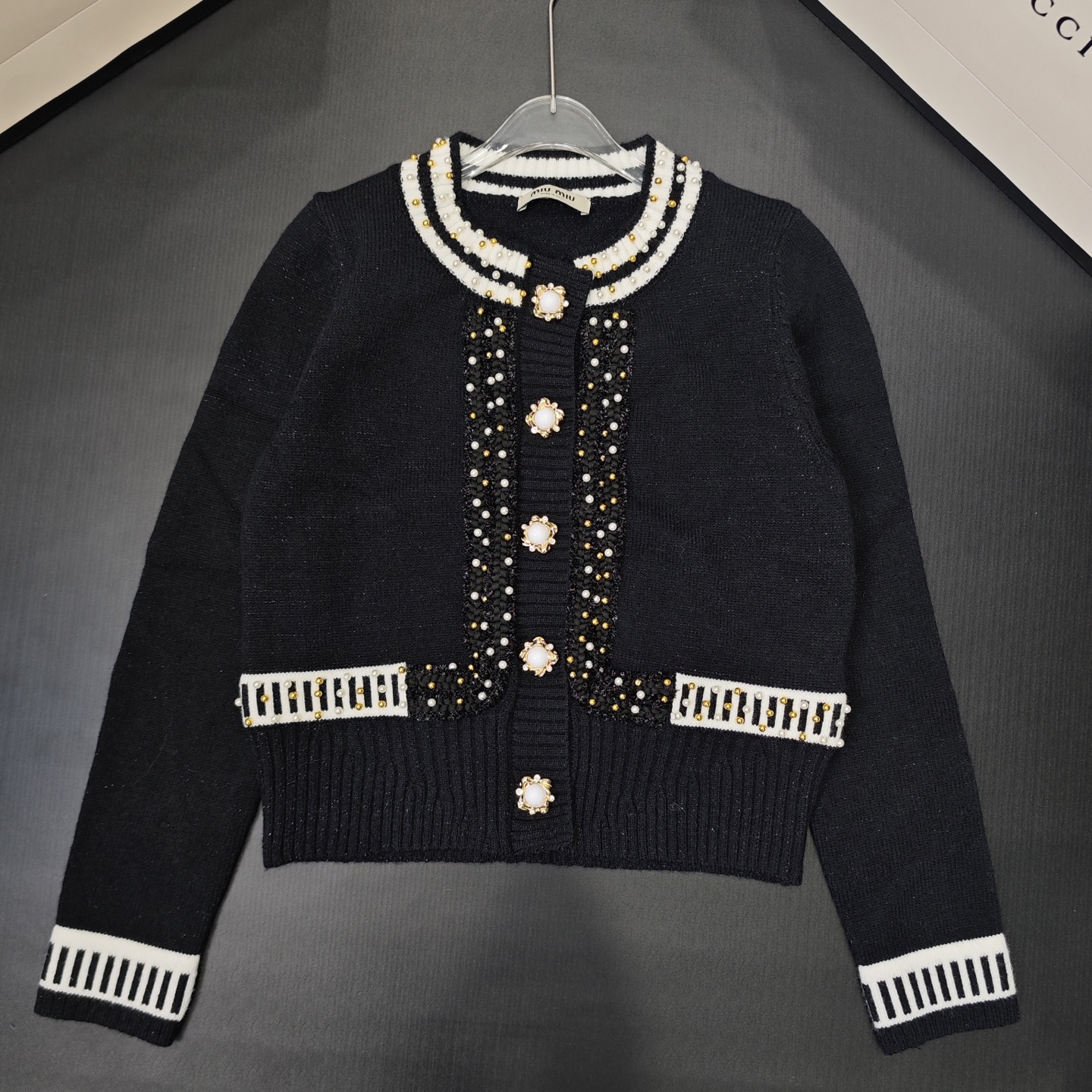 M fashion high-end women's nail bead round neck long sleeved cardigan