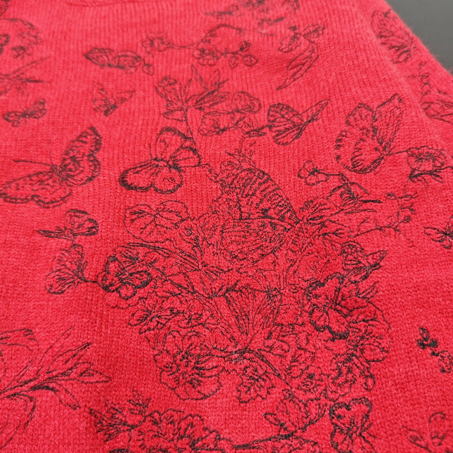 D fashion high-end women's printed round neck wool long sleeved shirt