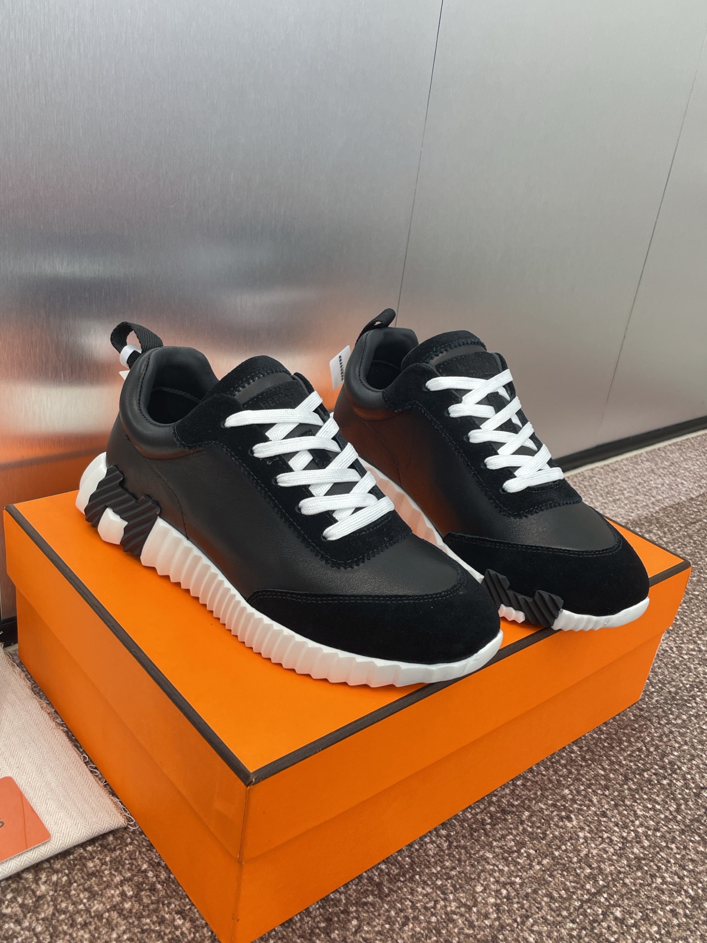 H Design Classic Sneakers Women Size