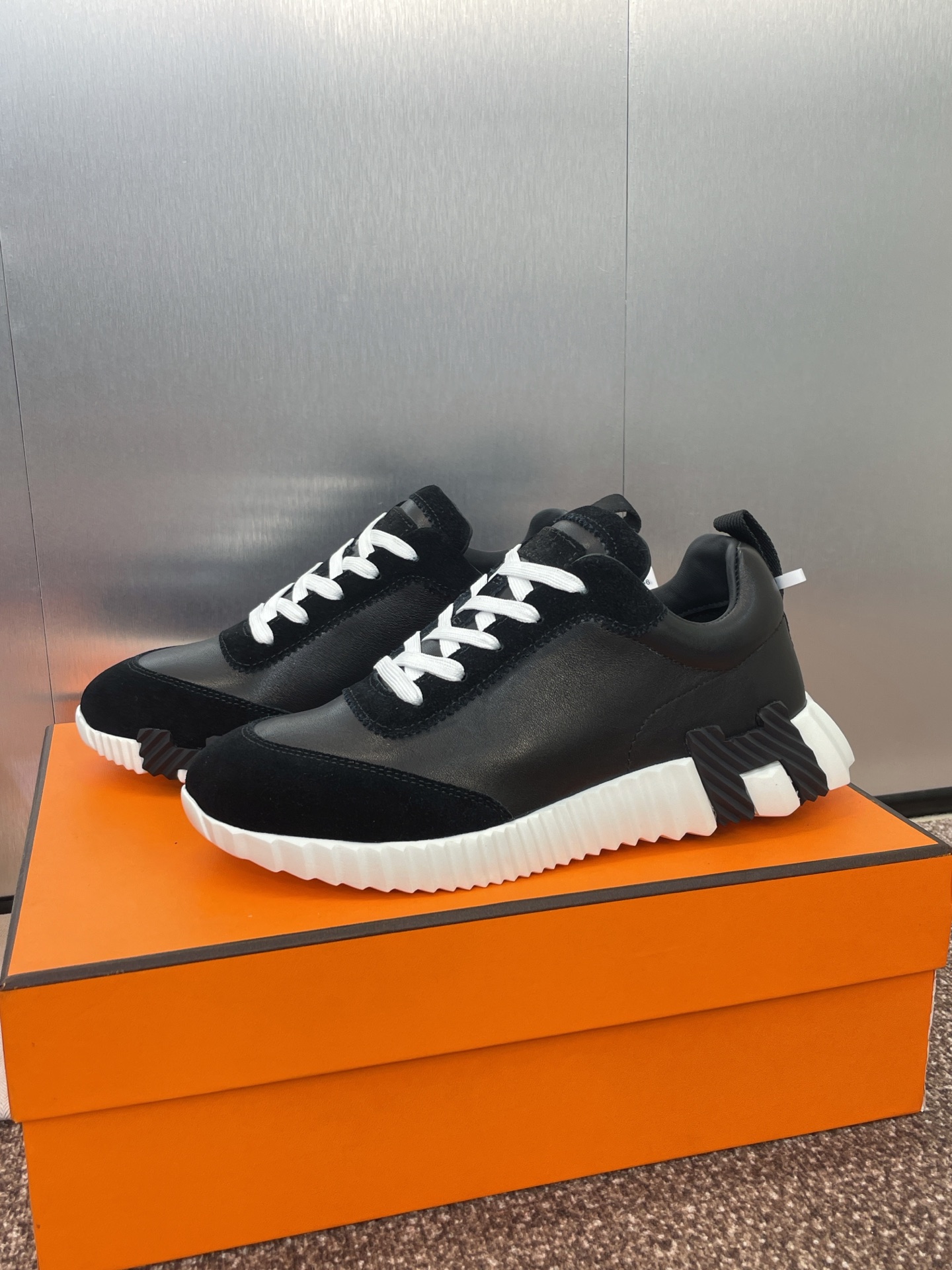 H Design Classic Sneakers Women Size