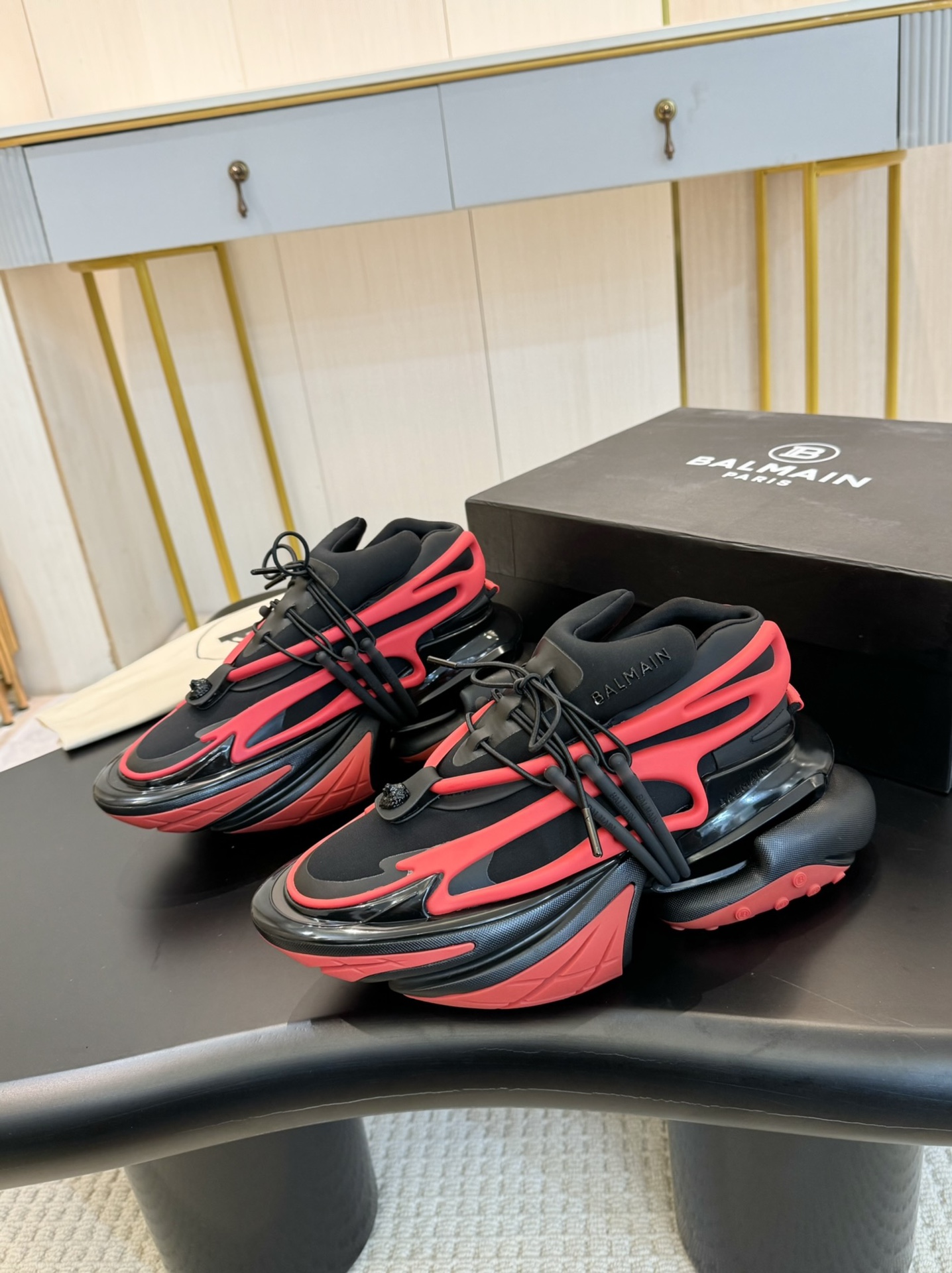 Bal Design spacecraft Sneakers