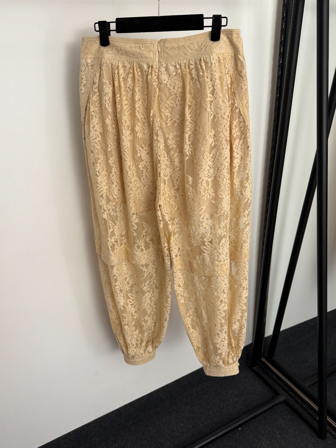 Z lace 2 set Stand up collar vest top+leg binding pants carrot pants