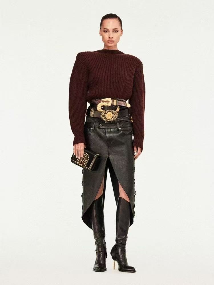 S Long sleeved pullover knitted sweater