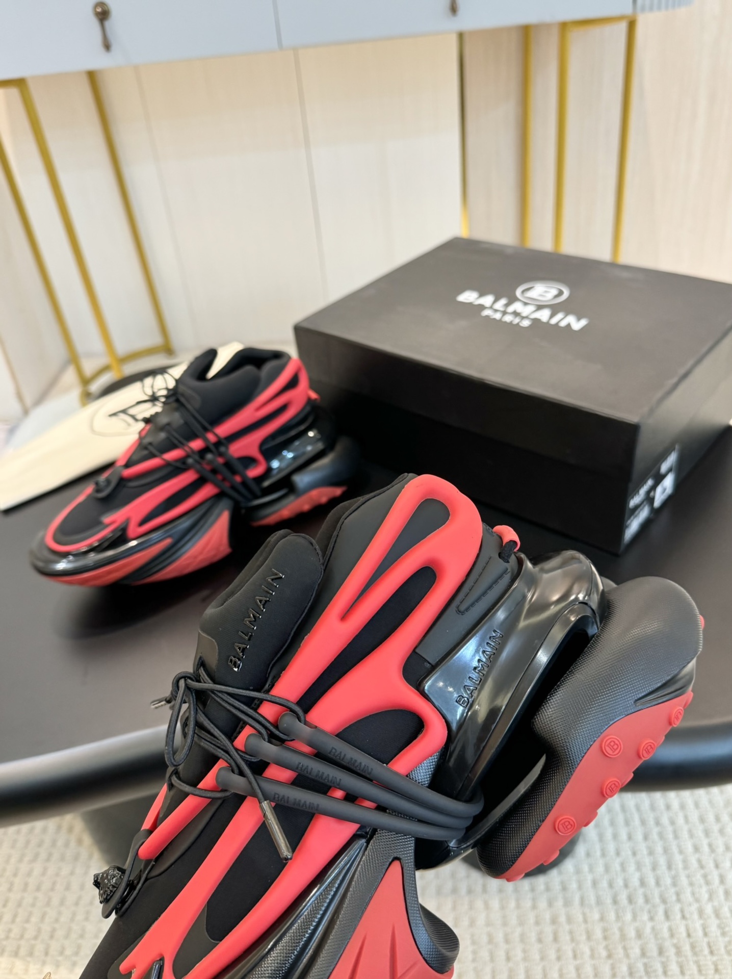 Bal Design spacecraft Sneakers