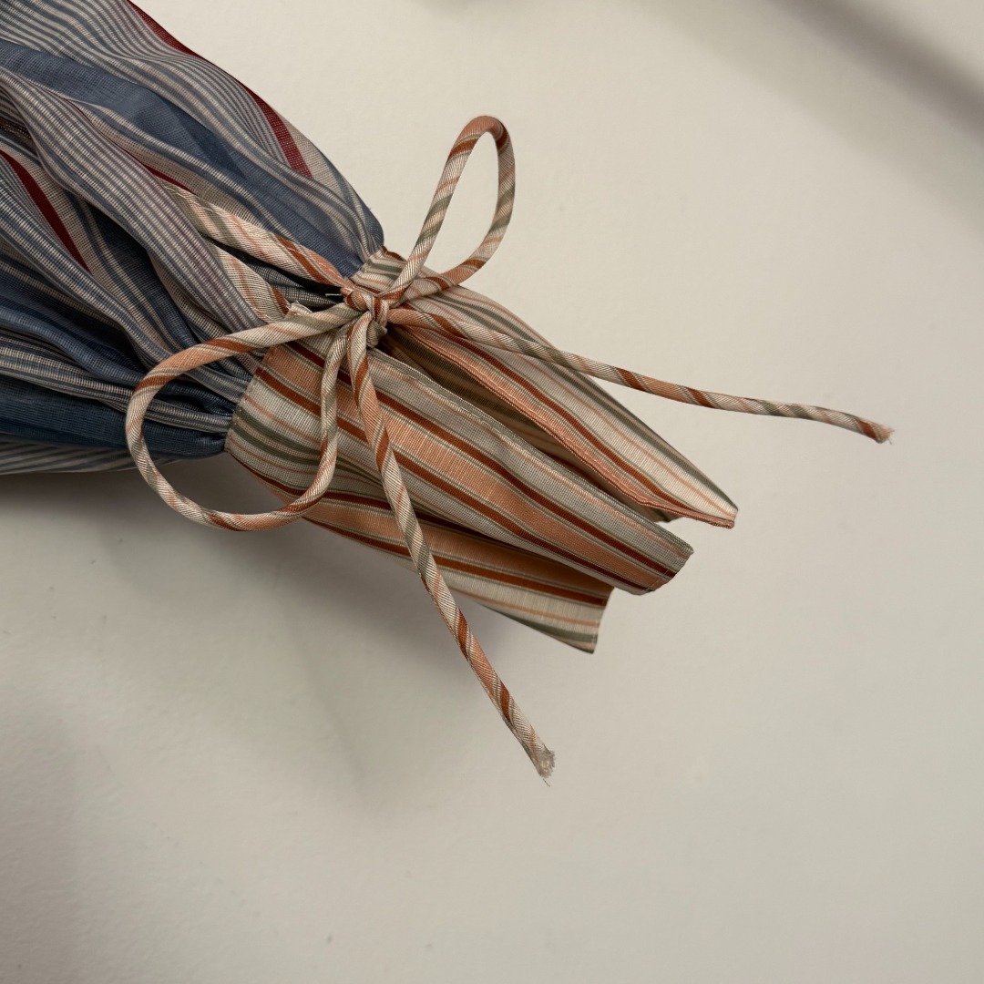 Z Waist up lantern long sleeved shirt