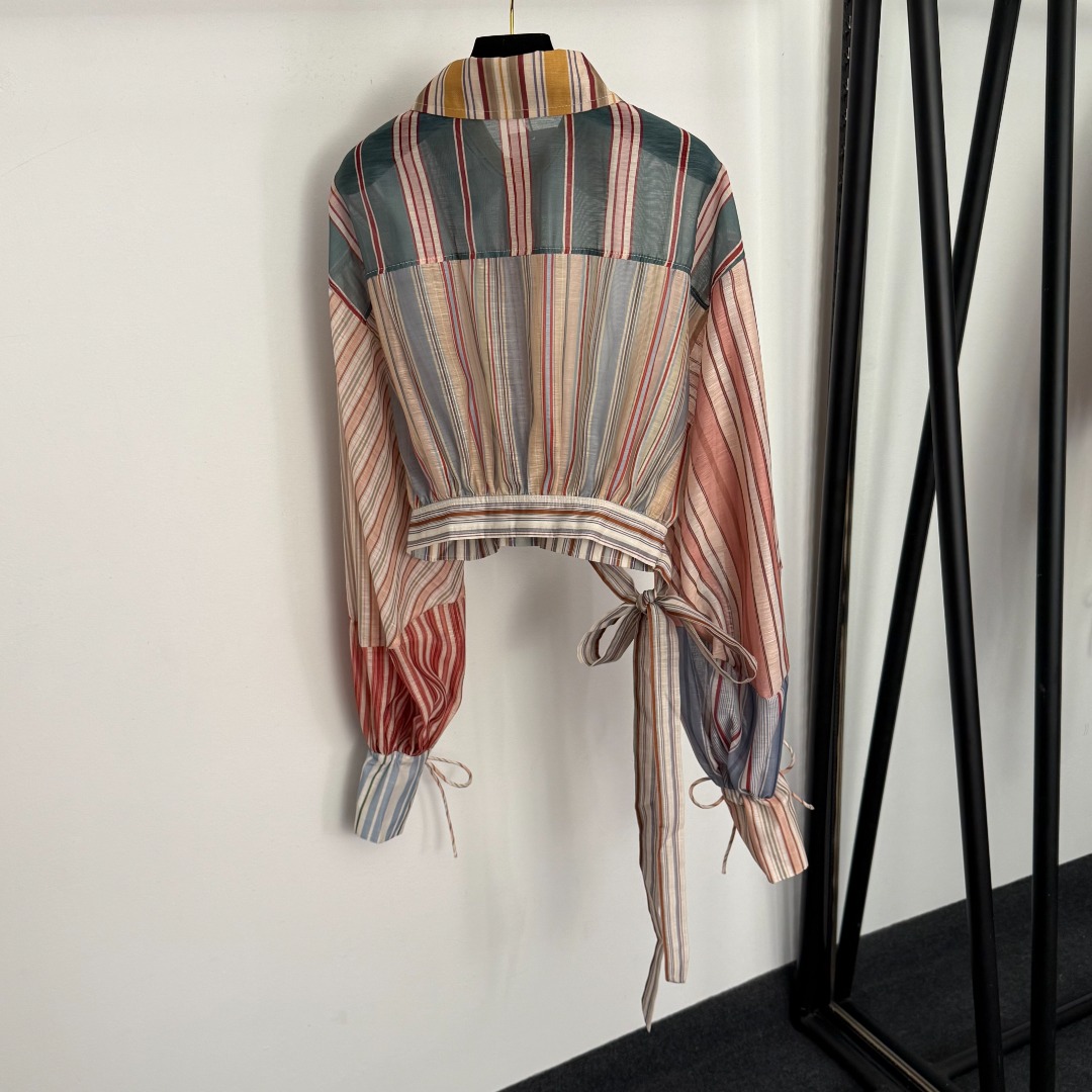 Z Waist up lantern long sleeved shirt