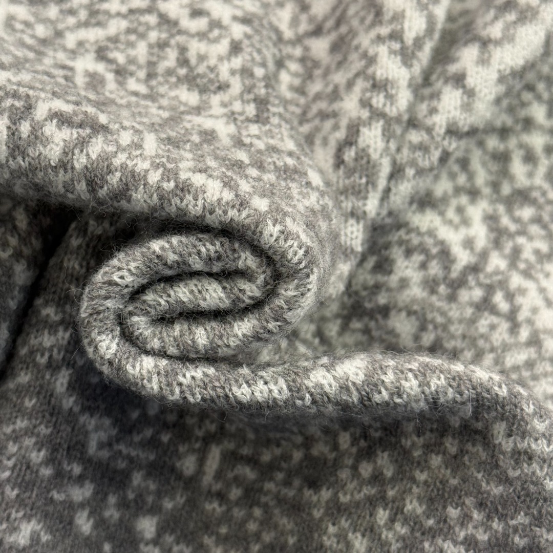 C Gradient long sleeved wool knitted cardigan