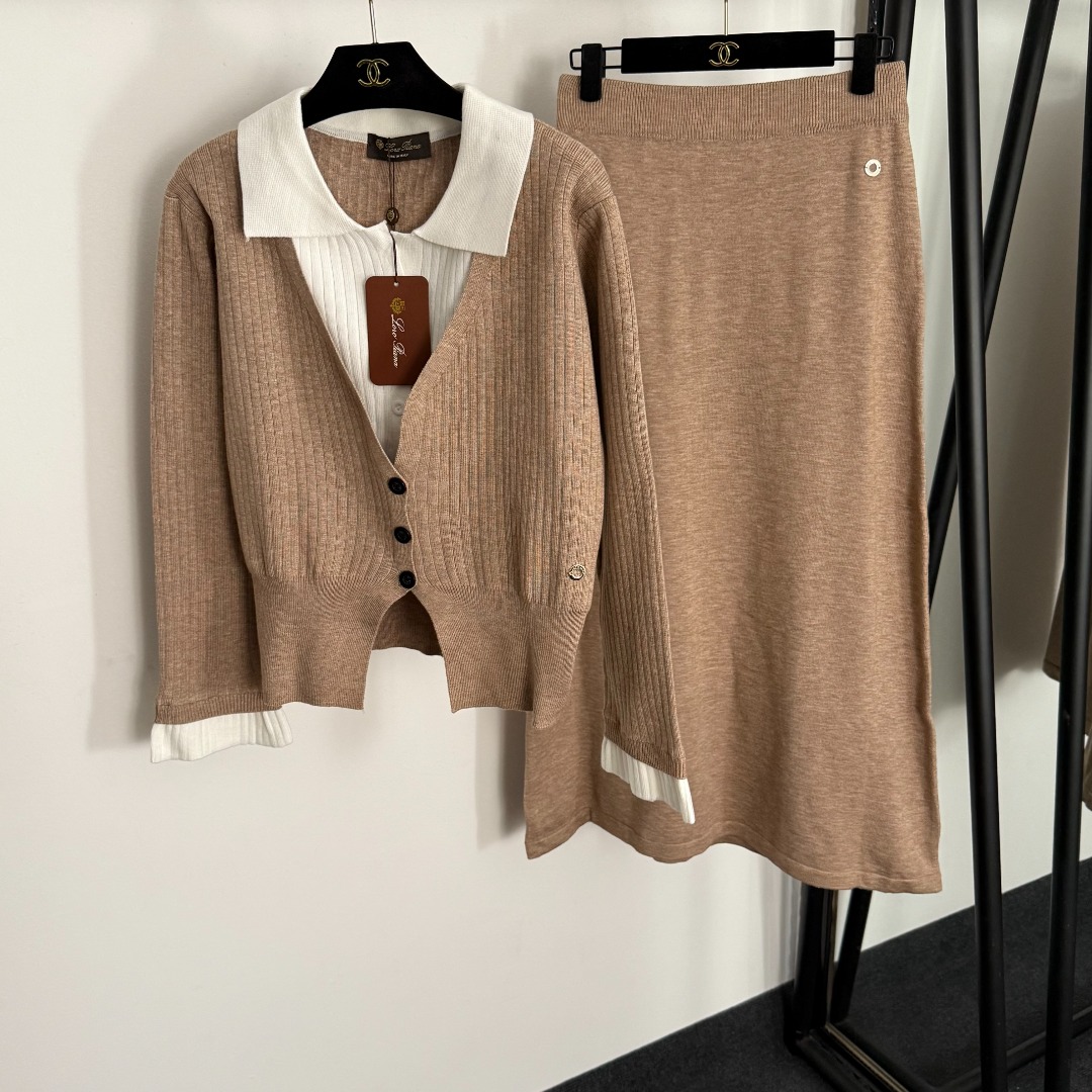 L 2 set Knitted cardigan+high waisted knitted skirt