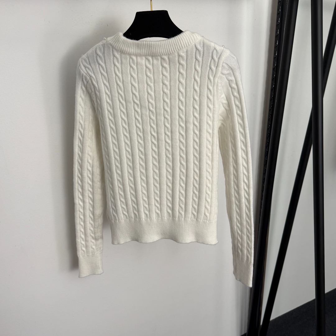 C Fried Dough Twists pullover long sleeve sweater