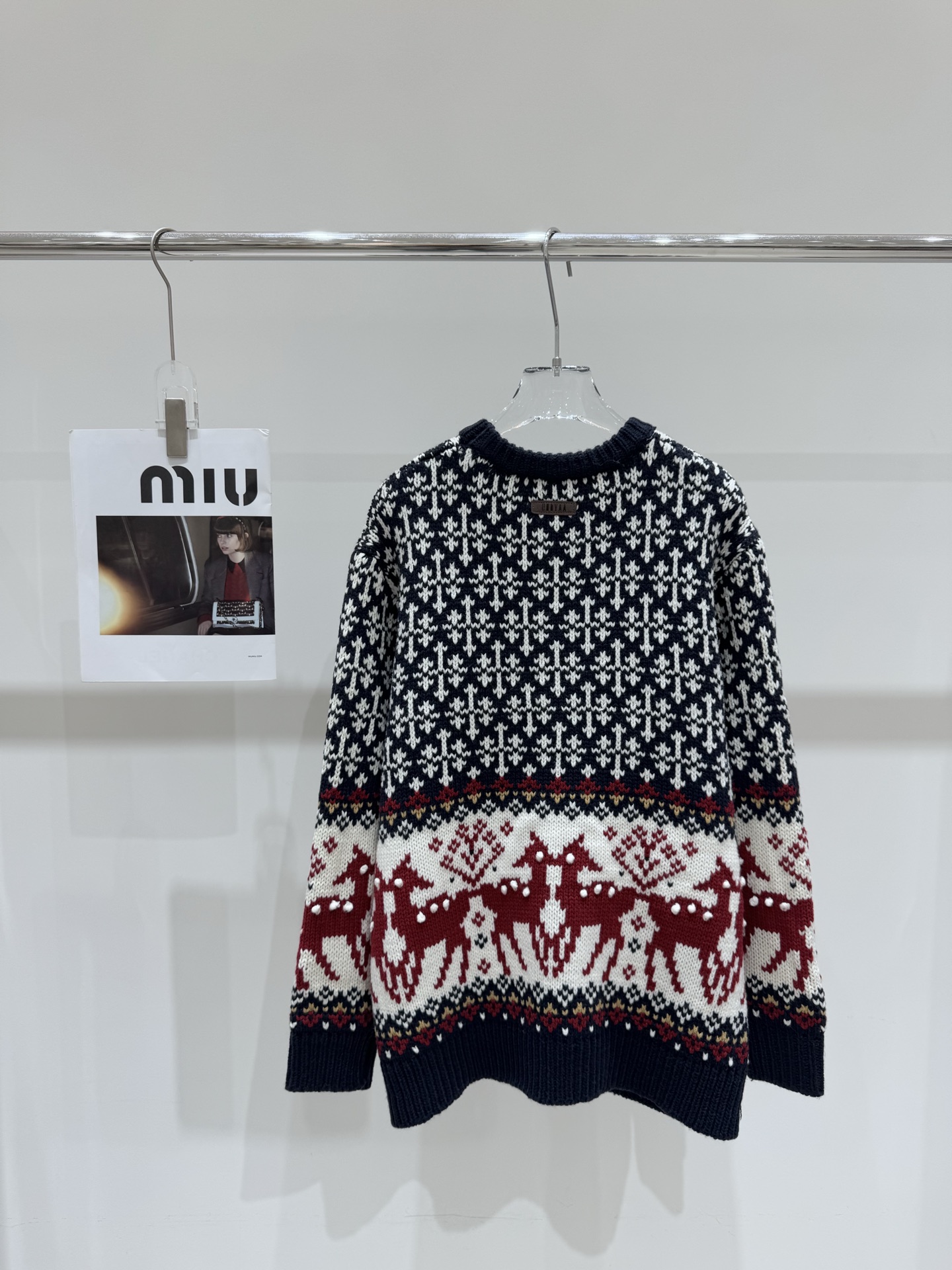 U Fashion Casual Loose Embroidered Round Neck Long Sleeve