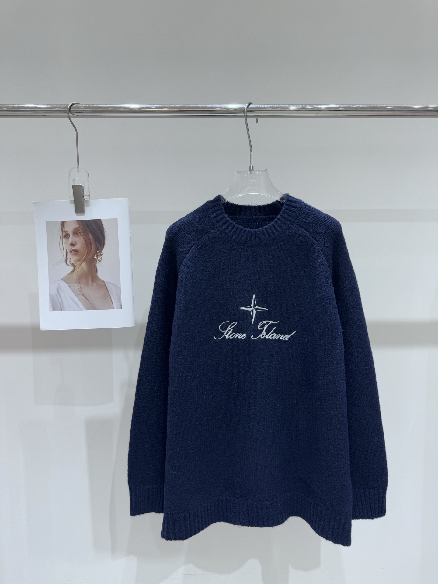 ST fashion casual loose round neck long sleeved top