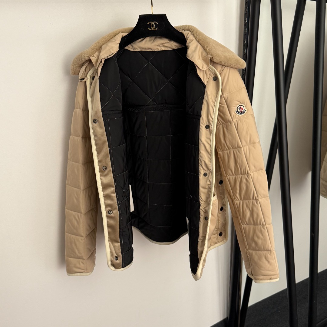 M Detachable Fur-Lined Hooded Long Sleeve Cotton Jacket