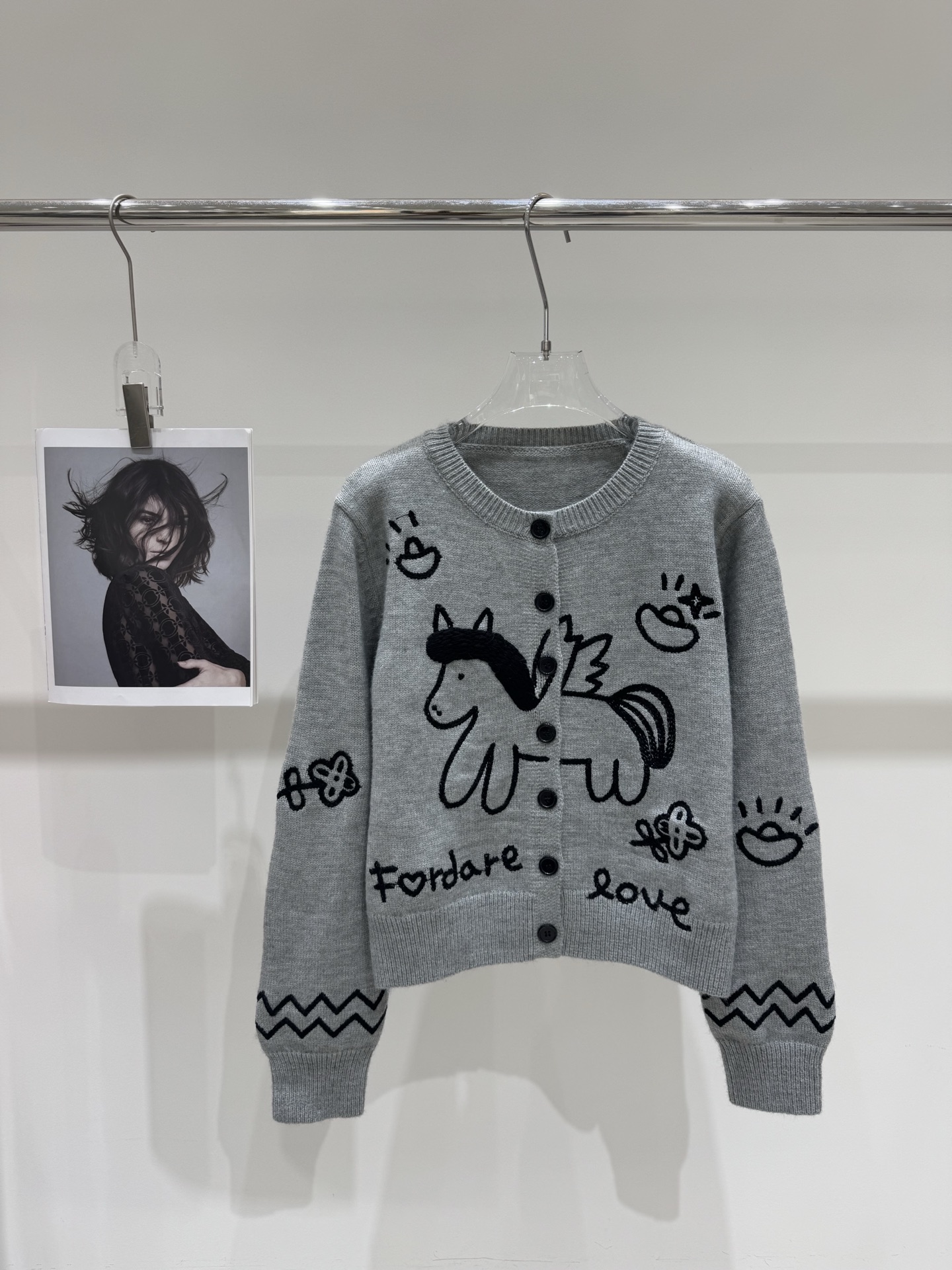 FO Fashion Casual Loose Embroidered Top