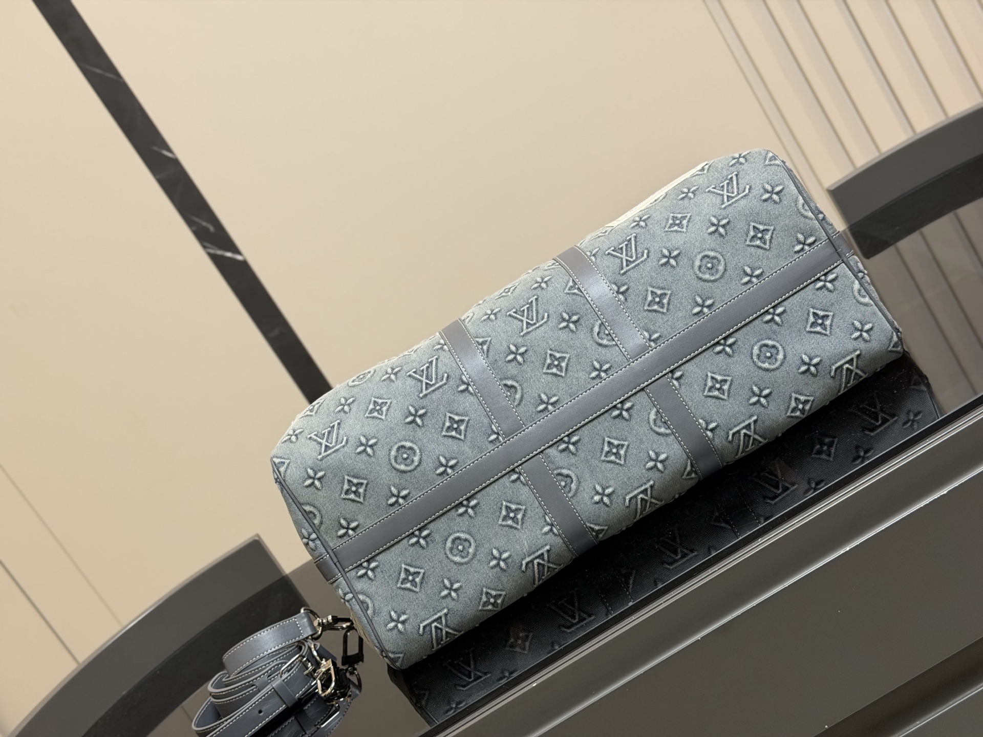 L design Keepall 50B Travel Bag