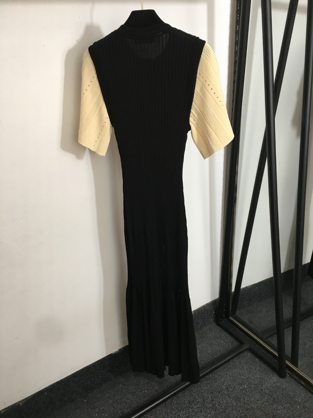 S Knitted short sleeved dress