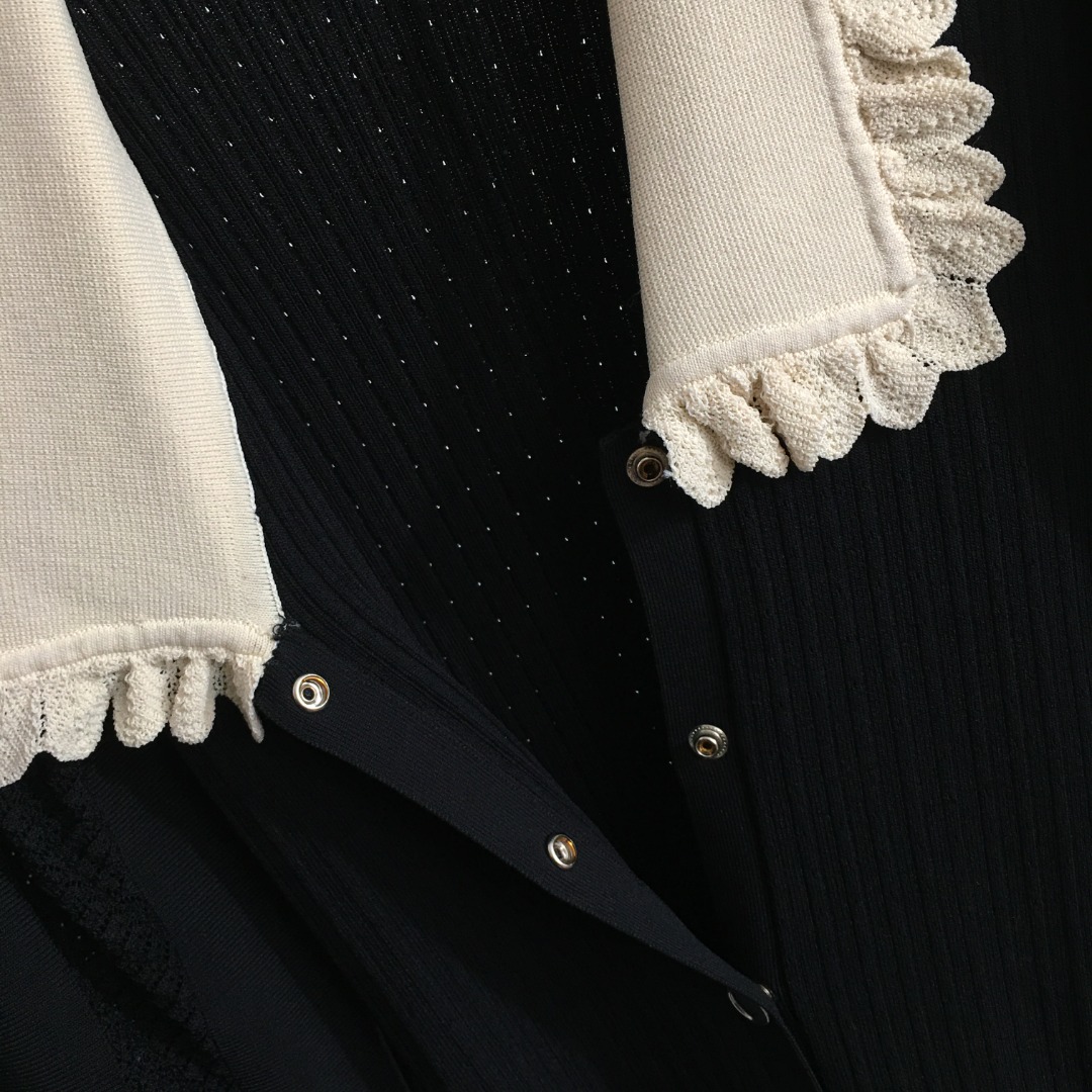 S Lantern long sleeved knitted dress