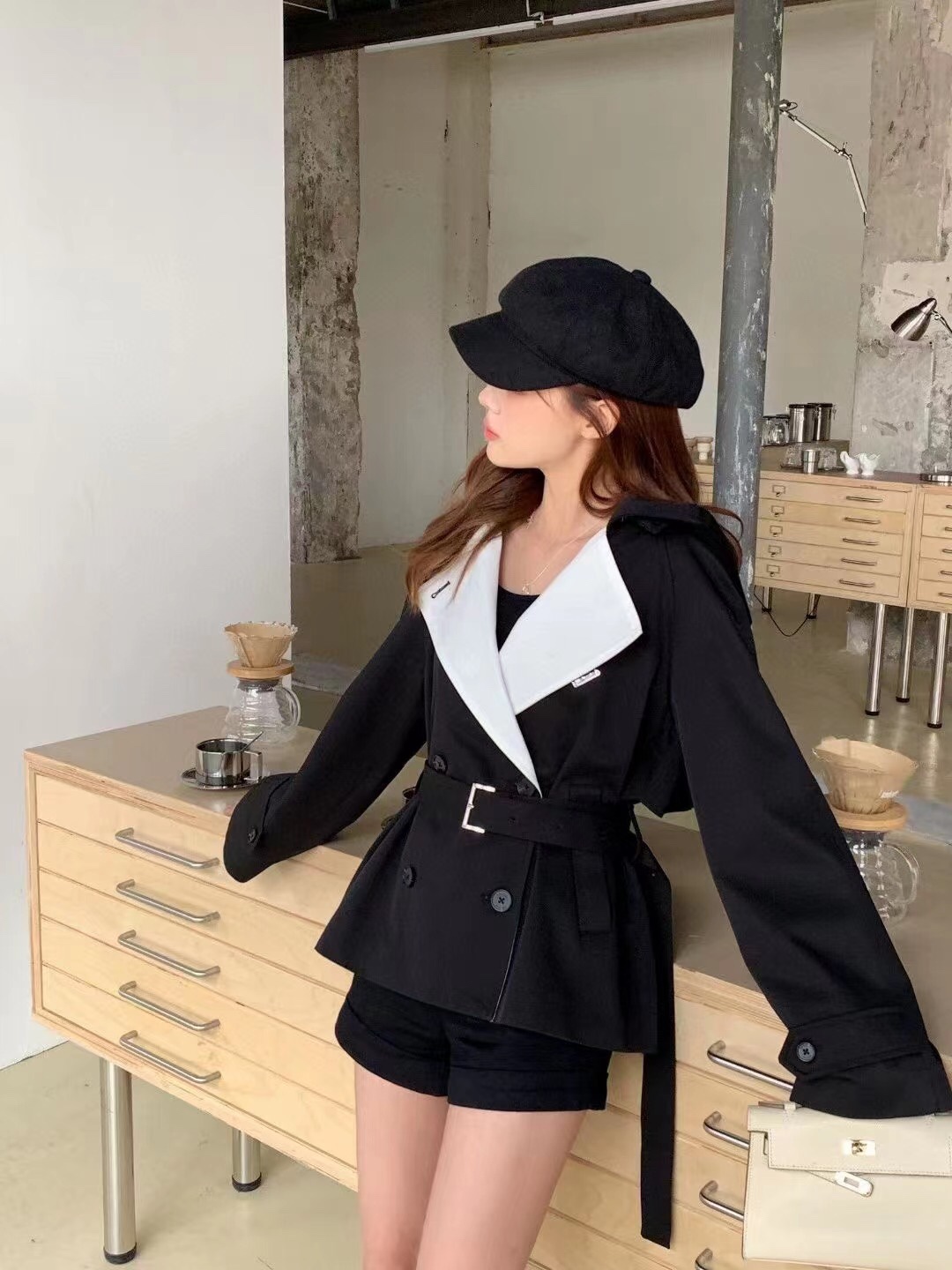 P Belt, long sleeved suit, windbreaker jacket