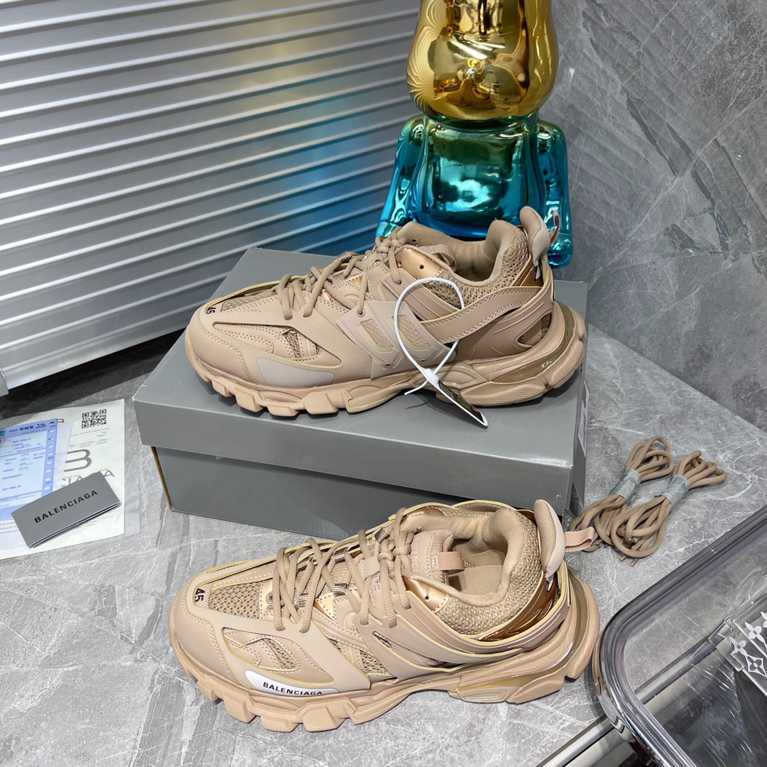 B Design Track 3.0 Sneakers top quality