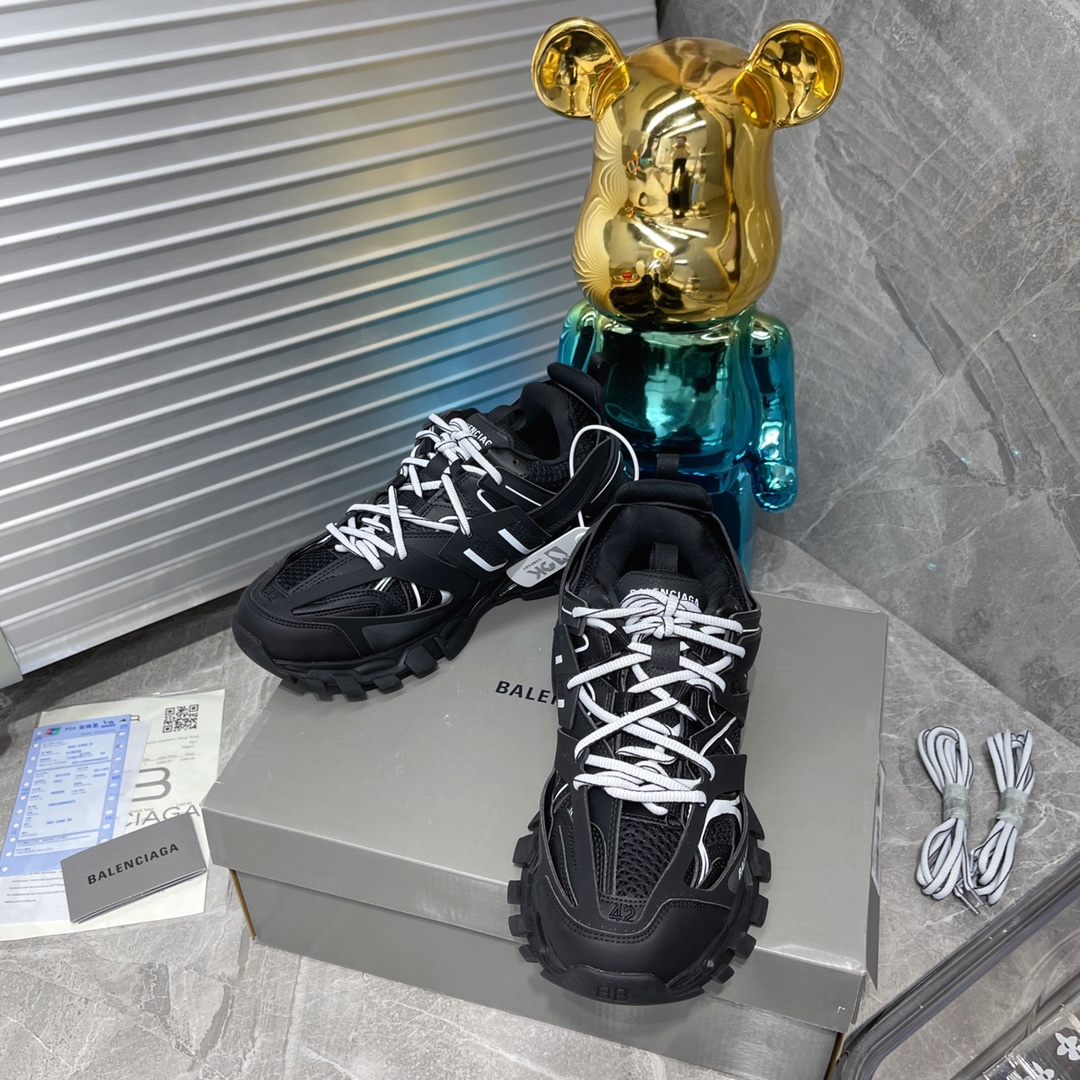 B Design Track 3.0 Sneakers top quality