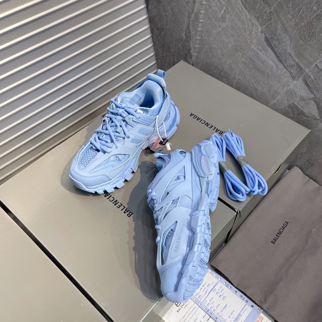 B Design Track 3.0 Sneakers top quality