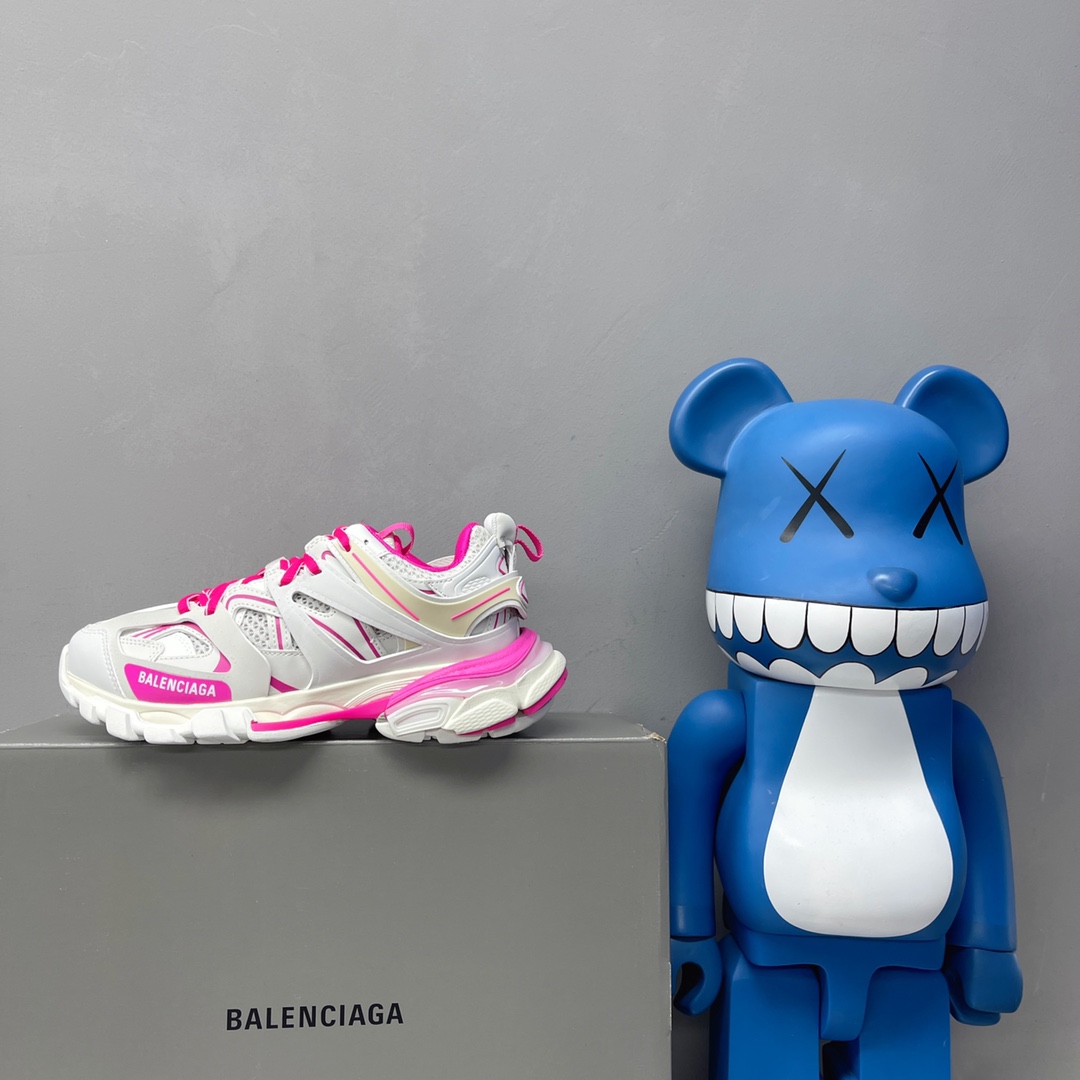 B Design Track 3.0 Sneakers top quality