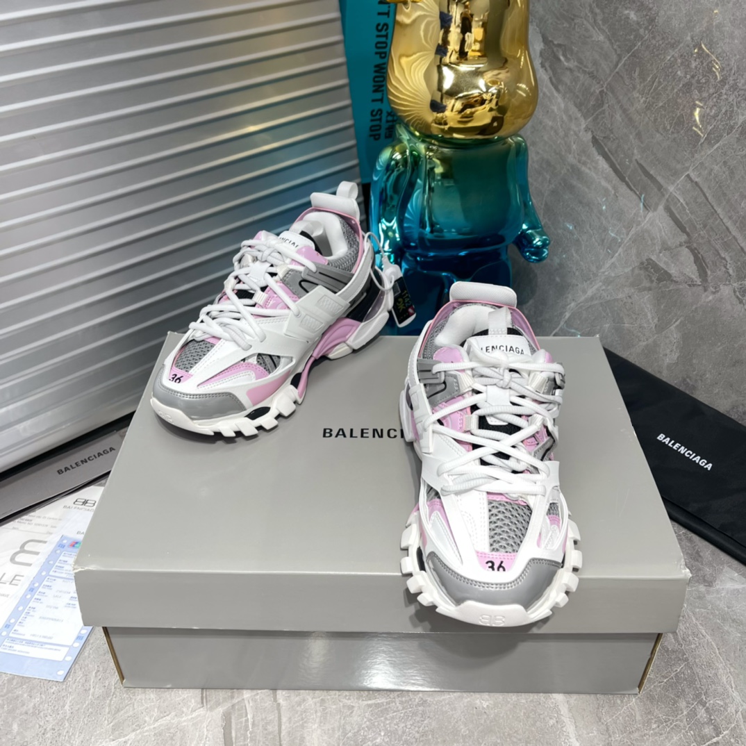 B Design Track 3.0 Sneakers top quality