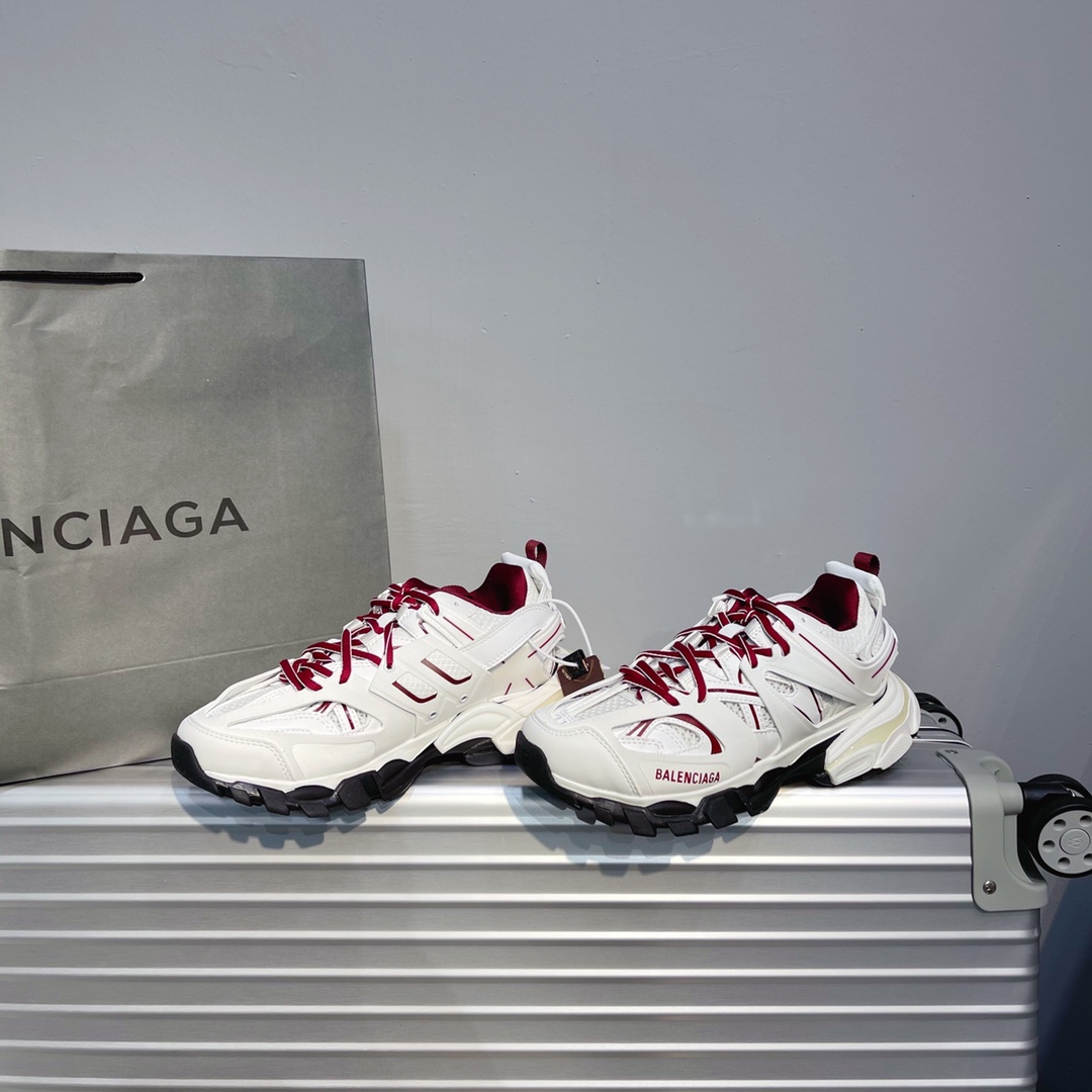 B Design Track 3.0 Sneakers top quality