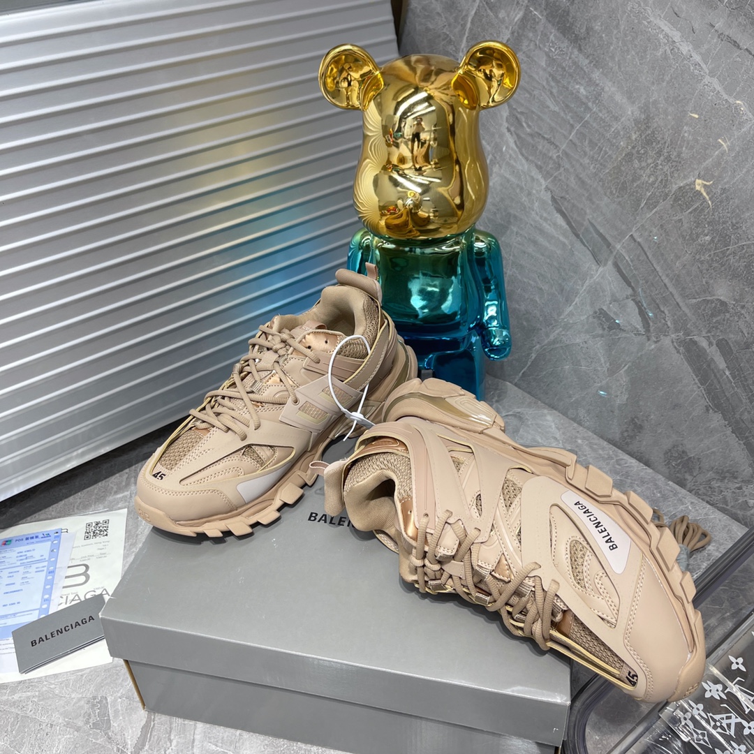 B Design Track 3.0 Sneakers top quality