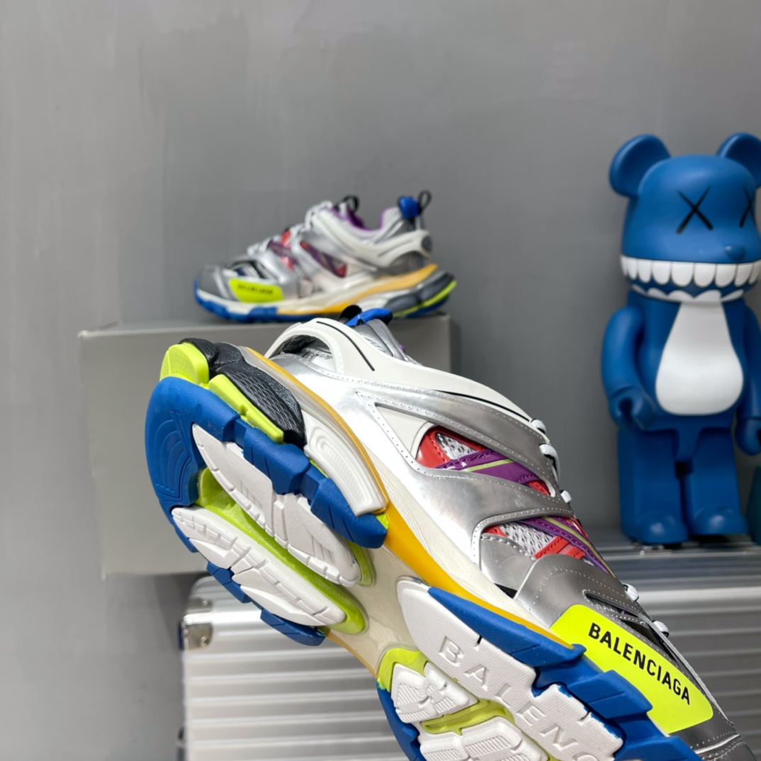 B Design Track 3.0 Sneakers top quality