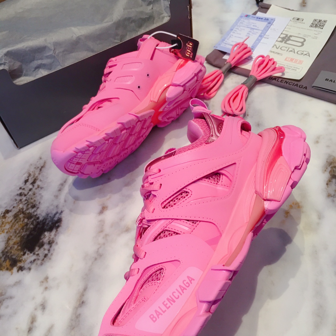 B Design Track 3.0 Sneakers top quality