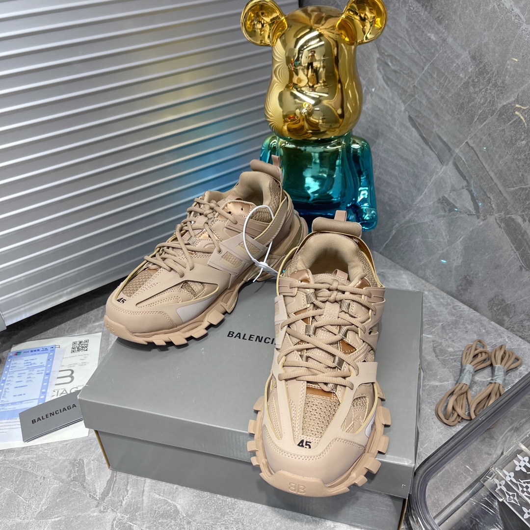 B Design Track 3.0 Sneakers top quality