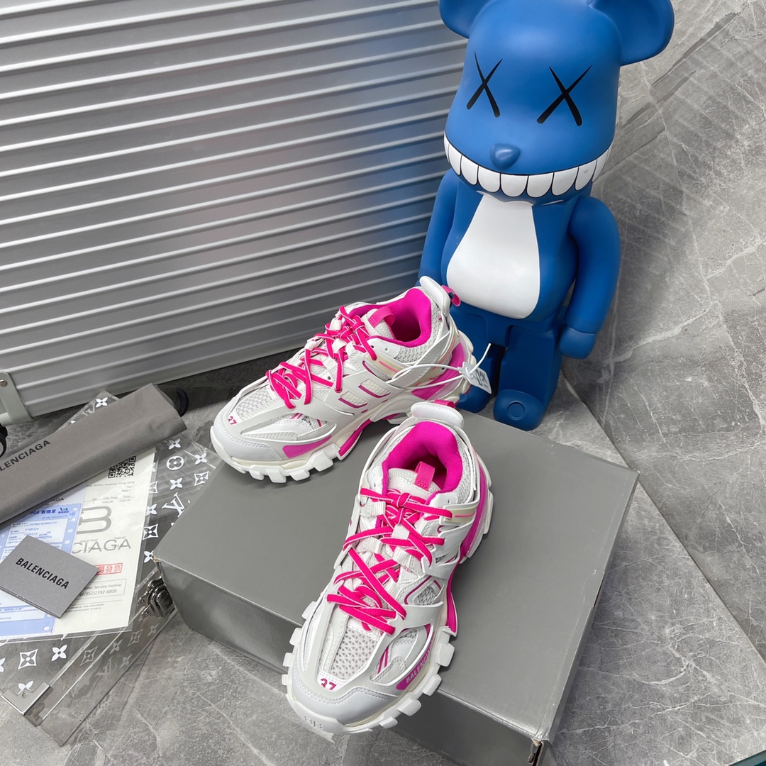 B Design Track 3.0 Sneakers top quality