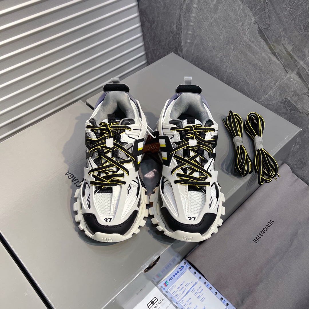 B Design Track 3.0 Sneakers top quality