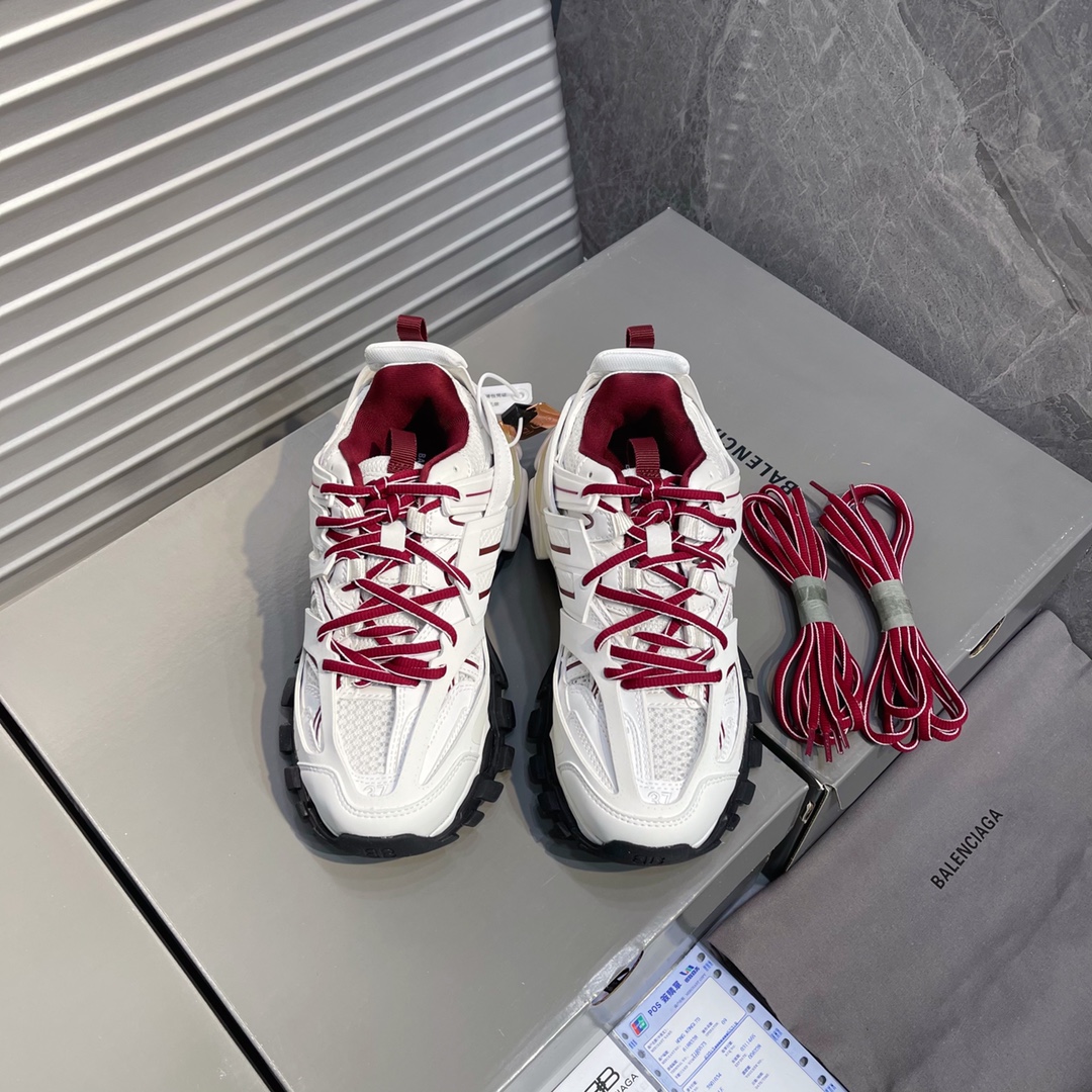B Design Track 3.0 Sneakers top quality