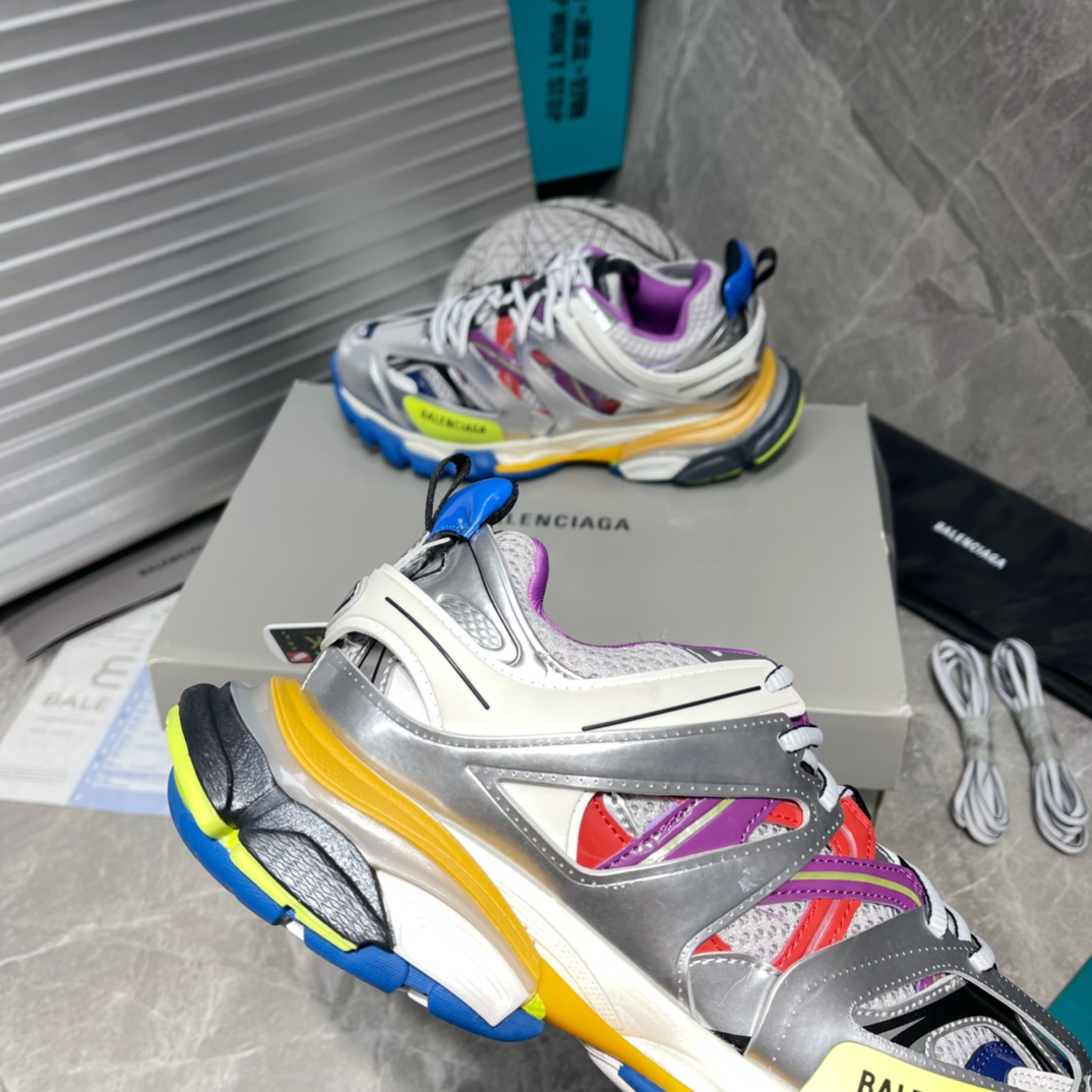 B Design Track 3.0 Sneakers top quality