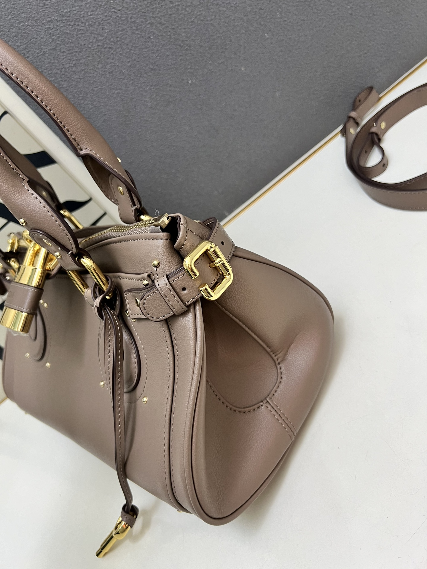 Chloe 2026 New Paddington bag in leather