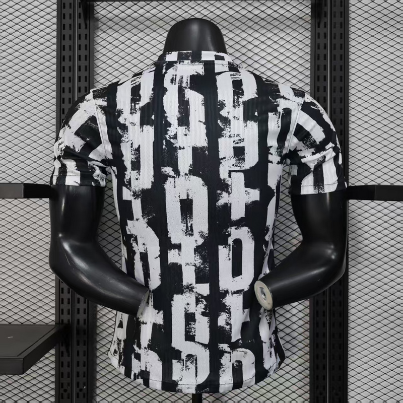 FC Barcelona  Especial  Negra y Blanca Player