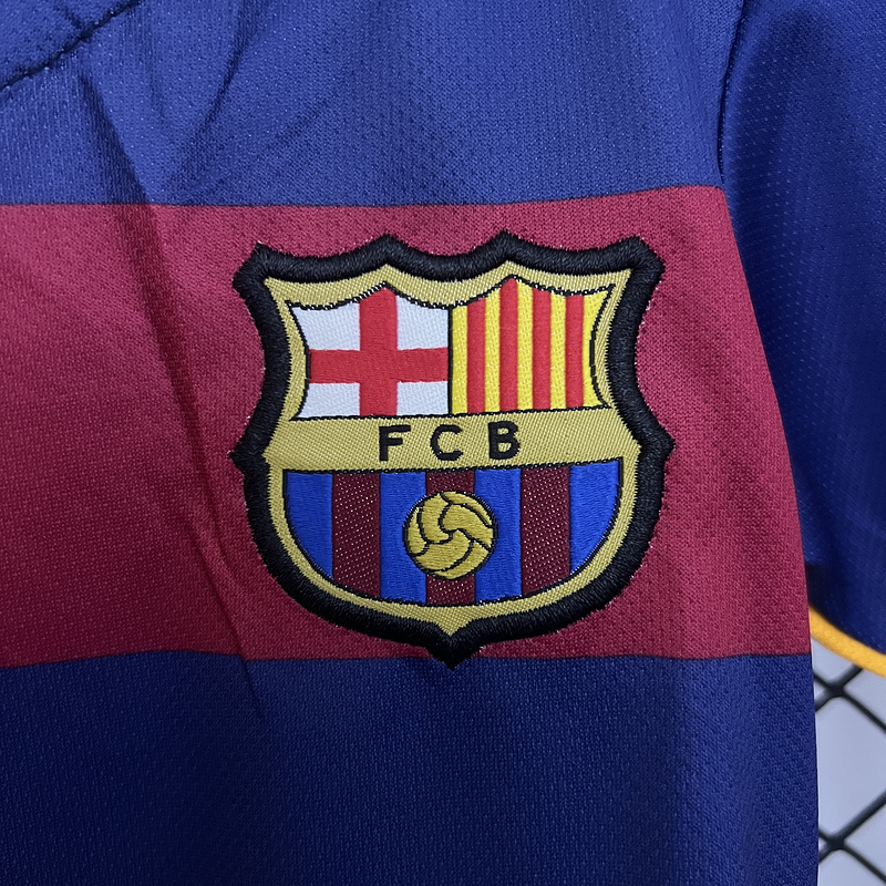 FC Barcelona  Retro 15/16 NIÑOS