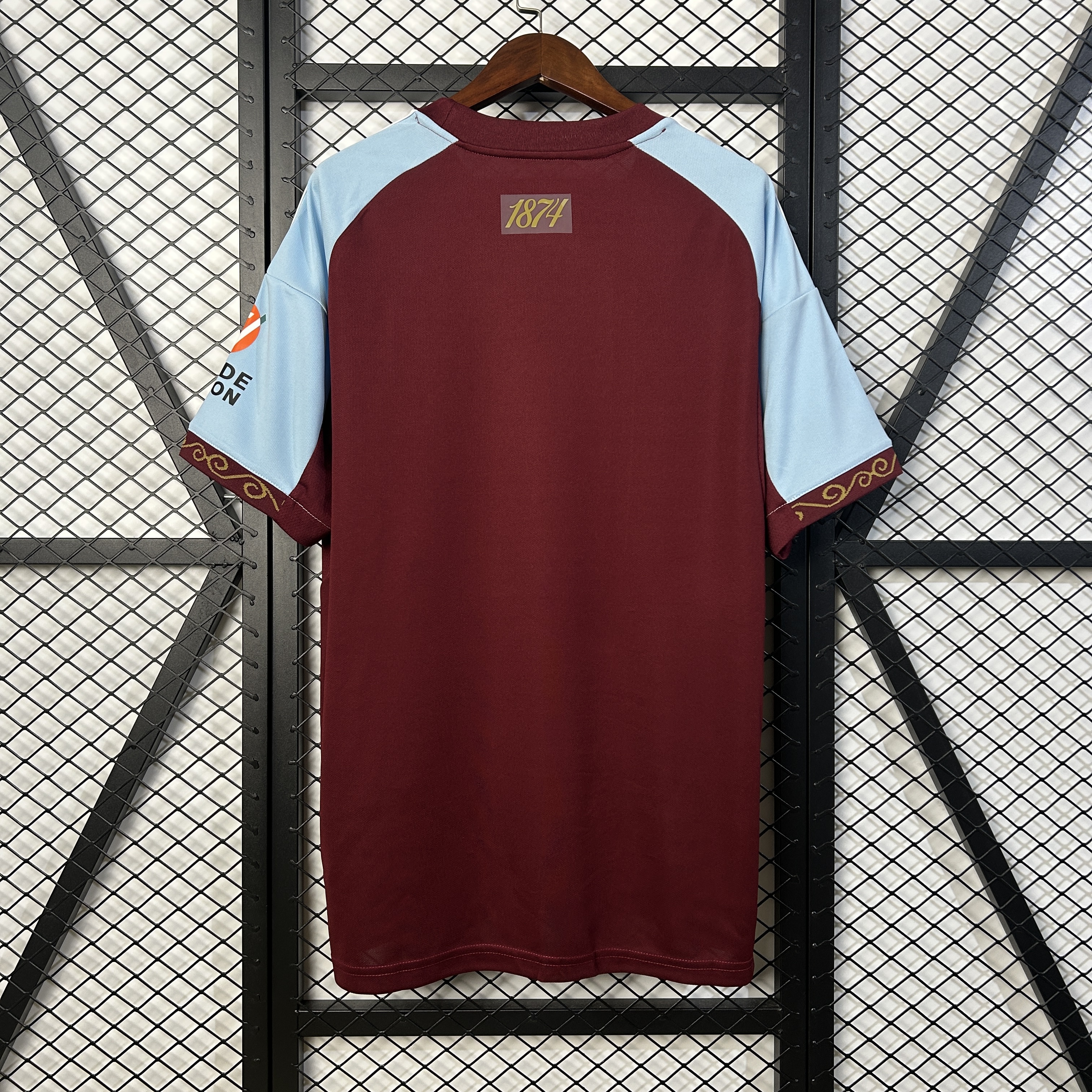 1ª  Aston Villa