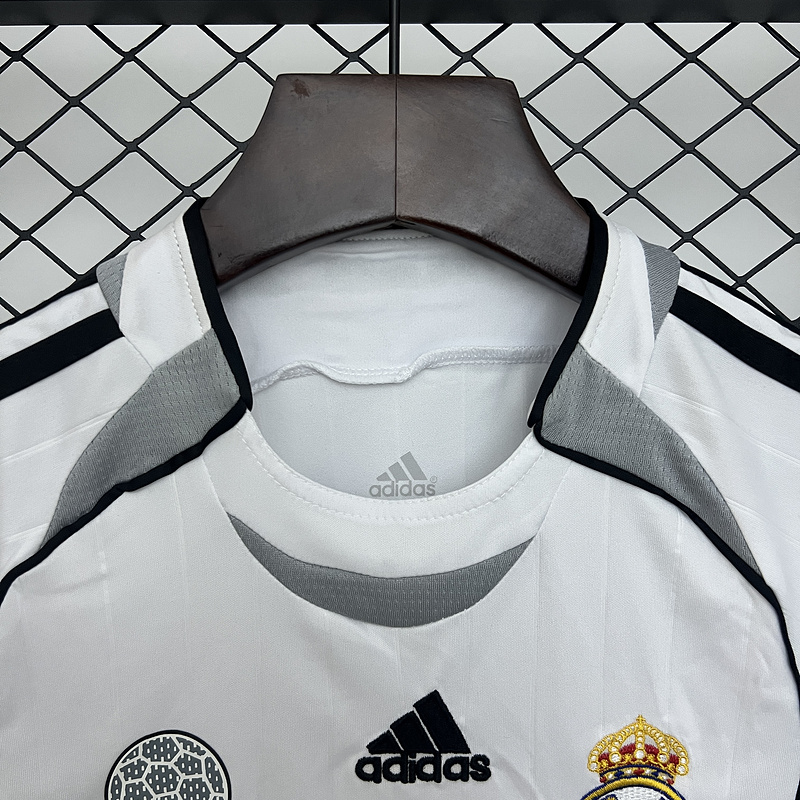 06-07 Real Madrid home retro kid kit