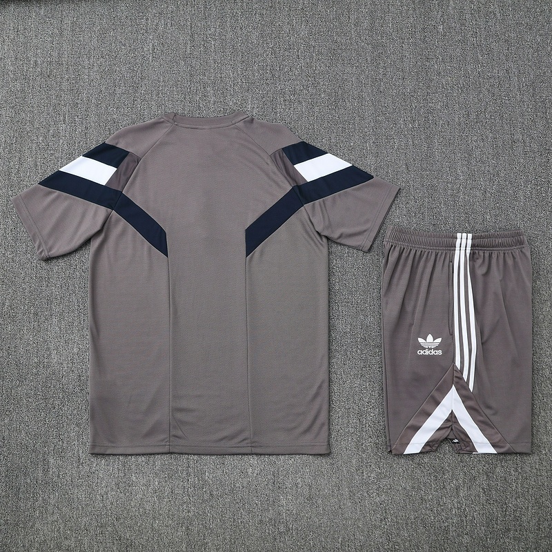 25-26 Real Madrid Gray Training Suit