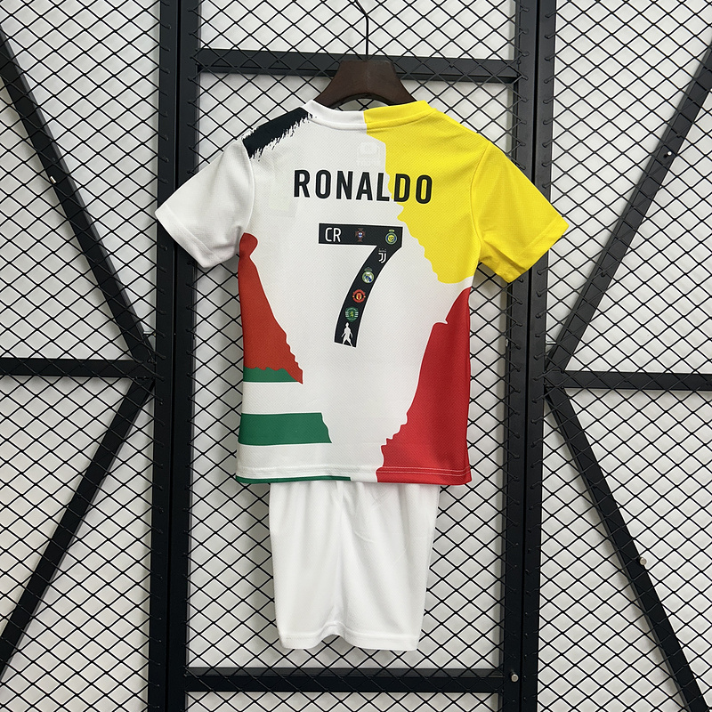 Cristiano Ronaldo Commemorative Edition kids