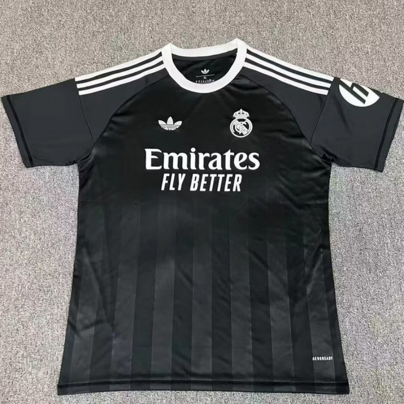 25-26 Real Madrid black goalkeeper jersey