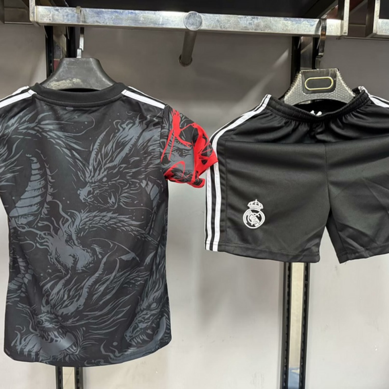25-26 Real Madrid black and red dragon kid kit size 16-2